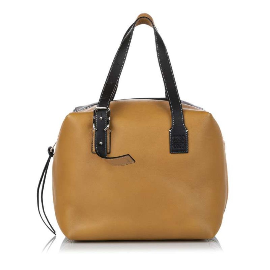 Loewe * | Attractive Loewe Shoulder Bag Leather In (One Size) Cream